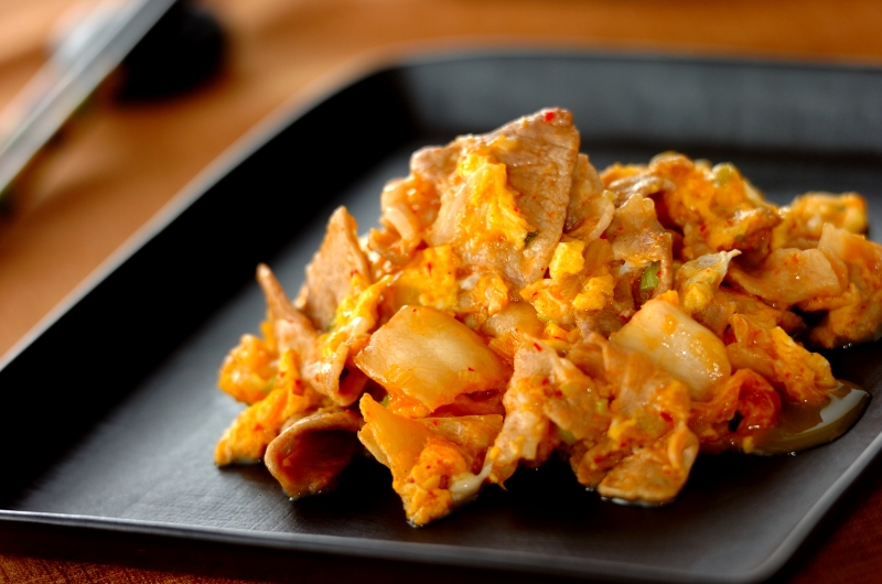 豚肉とキムチのふんわり卵炒めのレシピトクバイ