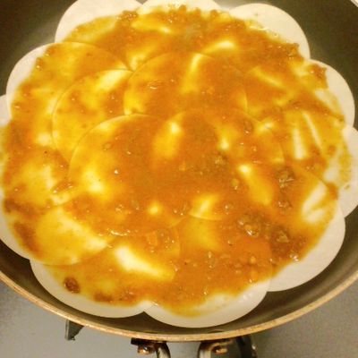 レシピ詳細 餃子の皮で 一口カレーピザ 美味食彩平和堂のWEB COOKING CARDメニュ