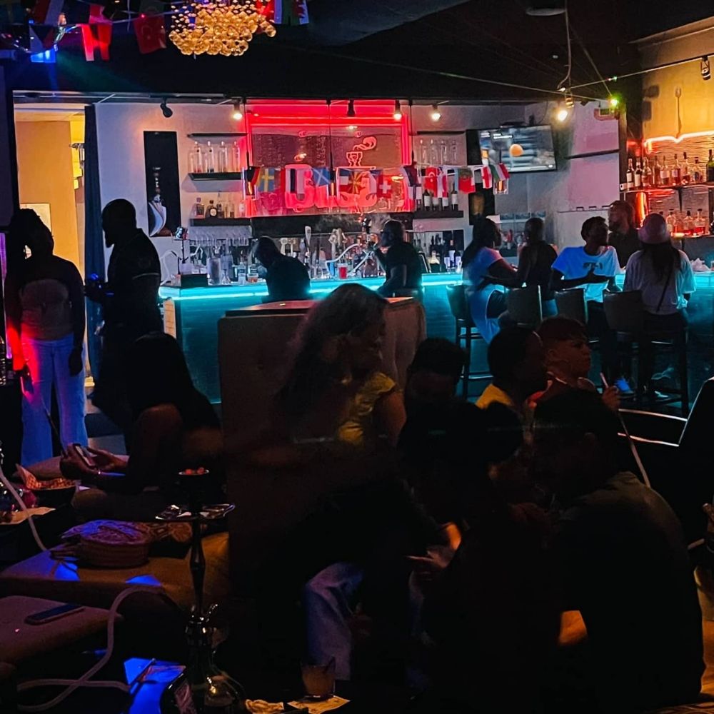 Mustards Bar & Grill