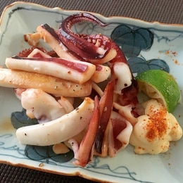 よもぎ餅に使うヨモギの種類は、地域によって違う？ ハーブ王子が教えます！ 『ヨモギハンドブック』BOOKウォッチ