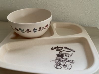 まじで画期的よ！セリアで110円で買ったよ！✨ 置いてても可愛いから嬉しい❤️ 年末、戸建てに引っ越してさ 食洗機デビューしてからはもう頼りまくった生活してるからｗ こういう食洗機NG系に絶妙にいらぁってすんのｗ ちなみにパウパト水筒は食洗機OKのやつよ