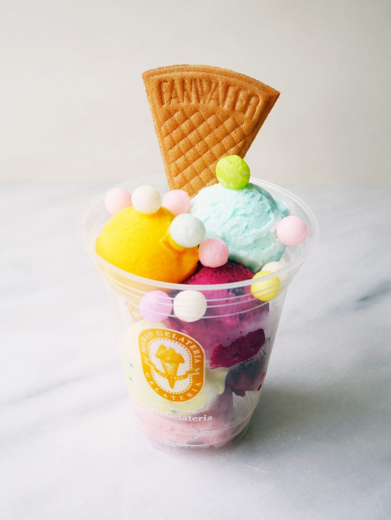 楽天市場 満月珈琲店 神戸ショコラパフェサンド 5個入 ギフト 焼菓子 クッキー サンドクッキー チョコレート アーモンド ピスタチオ 夜景 神戸土産神戸スイーツ 洋菓子 桜田千尋 帰省土産 ハロウィン : KSFGオンラインショップ