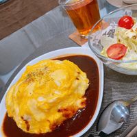 卵がとろける♪ ビーフシチューオムライス