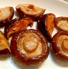 大根おろし入りボリボリきのこの味噌汁