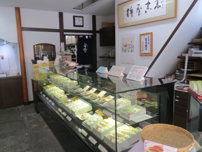 八潮市 季節が駆け抜けてしまう前に、菓子道楽杵屋さんの上生菓子で、ゆったりと秋を味わうひとときを！ yuko.N- エキスパート -Yahoo!ニュース