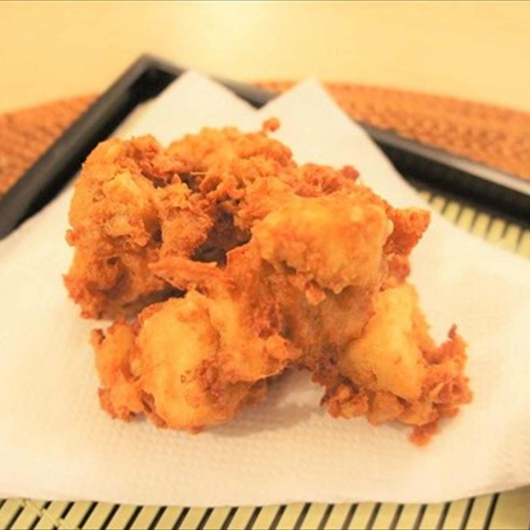 味が滲み出て美味しくヘルシー, 本社での@satoyo37さん主催の, BTB COOKで伝授, 「冷凍豆腐の唐揚げ」, 木綿豆腐1丁, 片栗粉 適宜, 小麦粉適宜,調味料 , 樽搾り醤油大1, 白だし小1, 浄水50cc, 塩少々,胡椒少々, 作り方, ①木綿豆腐を冷凍しておいて、自然解凍し、, しっかり水気を絞る,