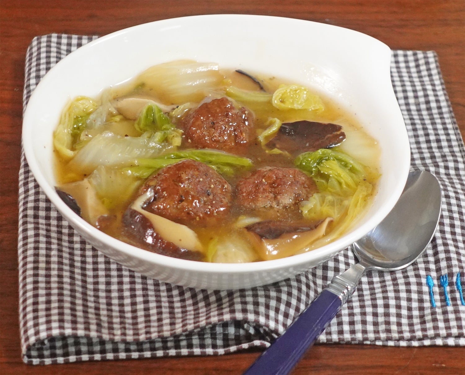 ふわふわ鶏団子ときのこのかき玉スープ簡単時短節約ダイエットヘルシーおかずスープスープ: 作り置き＆スピードおかず deおうちバル 〜yuu's stylish bar〜 Powered by ライブドアブログ