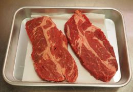 ソースは不要！薄いステーキ肉 牛肩ロース を最高に美味しく焼く方法 shorts