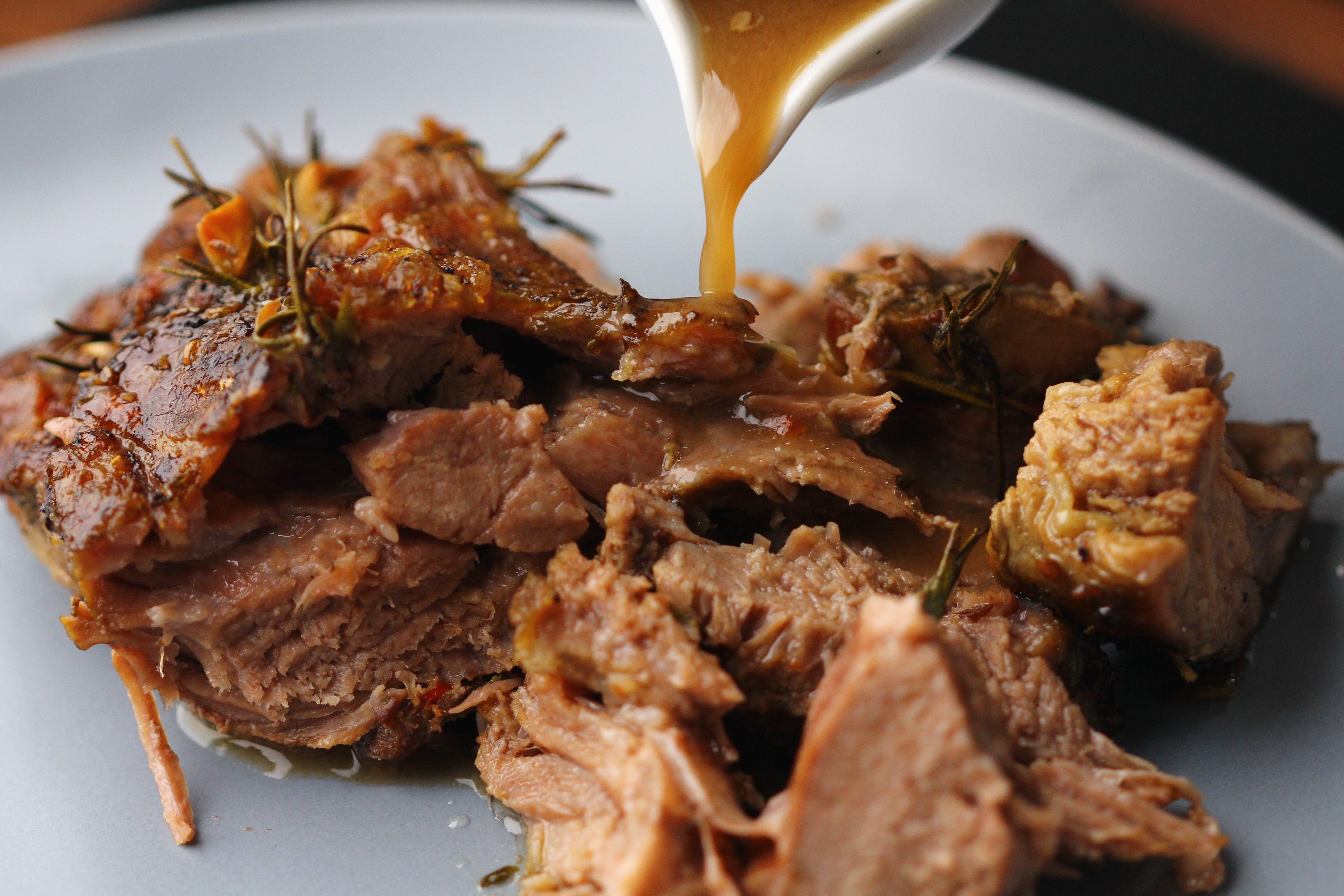 厚切り牛肩ロースステーキの作り方」のレシピおすすめレシピモランボン