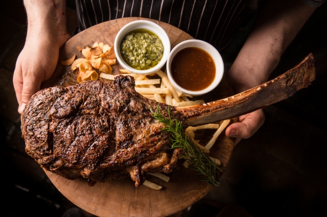 トマホークステーキ - 蒜山グランピングヴィラコテージ 森の散歩