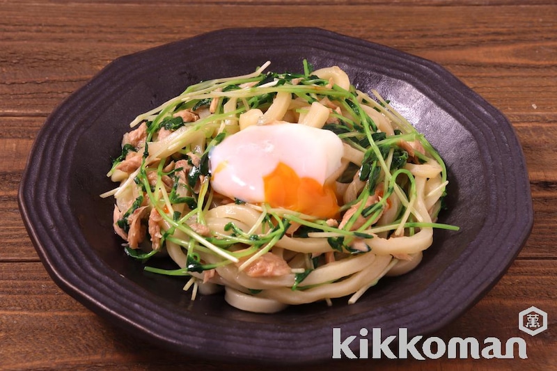 レンジで簡単! とろとろ卵のせ♡台湾まぜうどん