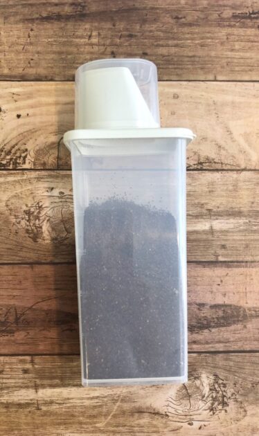 オートミール入れに良き ダイソーの穀物保存容器は口が大きく使いやすい。私の使い方やメリット・デメリットくらしとふわっと100均ブログ