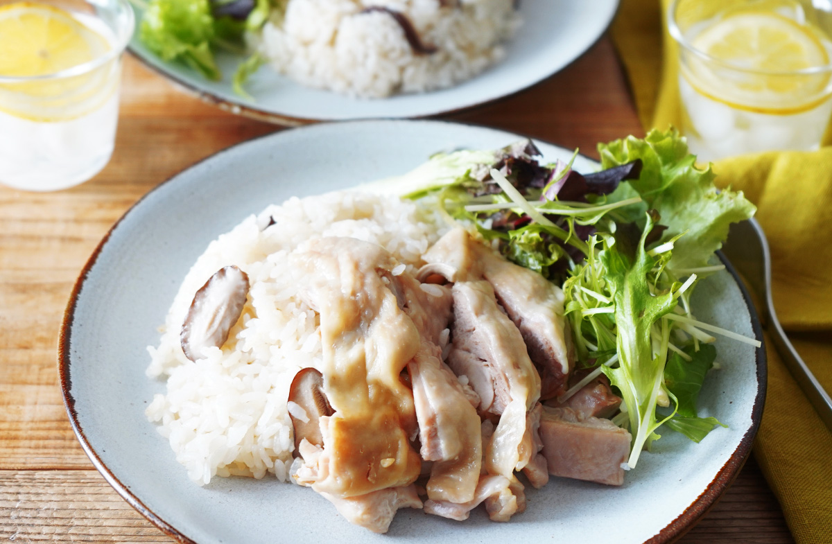 風味豊かな♪ まいたけと鶏ひき肉の炊き込みご飯