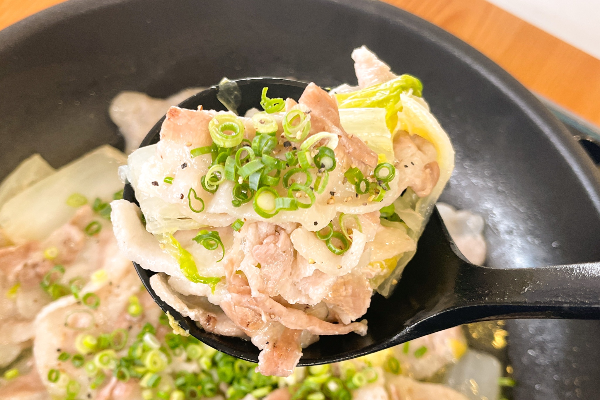 フライパンで 白菜と豚肉のミルフィーユ鍋風