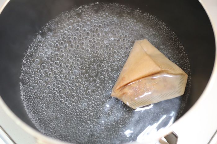 捨てるなんてもったいない！コーヒーかすを再利用する18のアイデア♫キナリノ