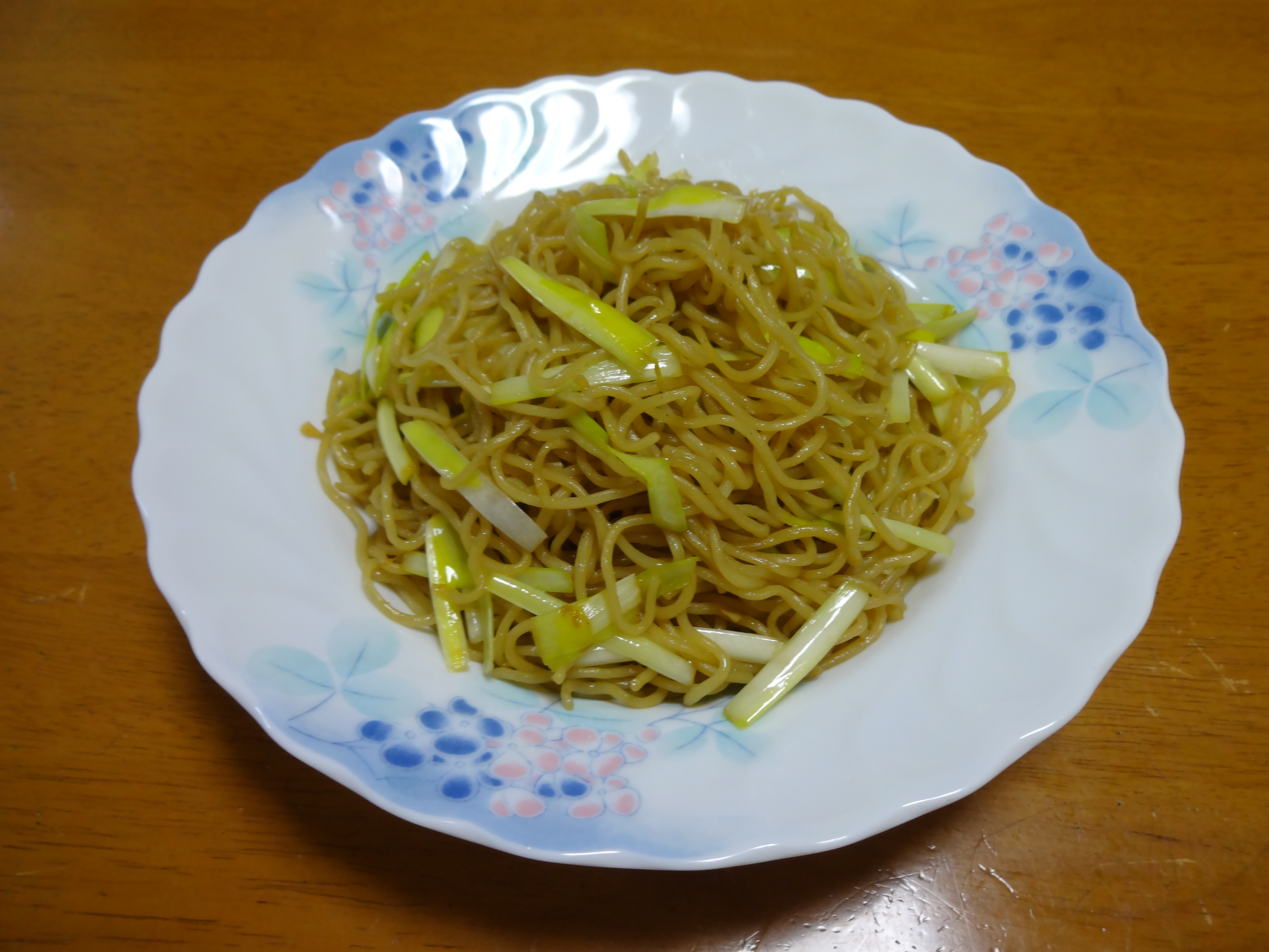 肉絲炒麺 ロースーチャオメンby coconatadeクックパッド簡単おいしいみんなのレシピが392万品