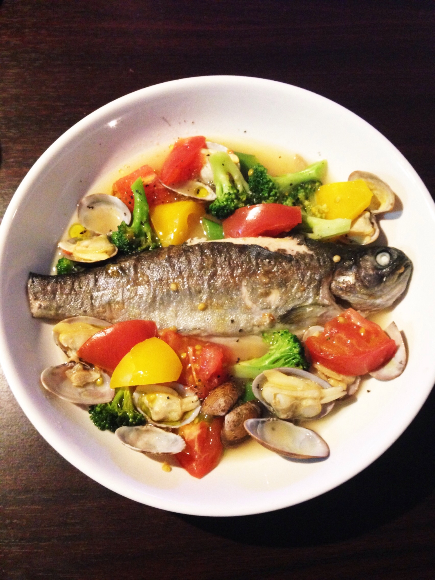 フライパンで作る！ ニジマスの塩焼き