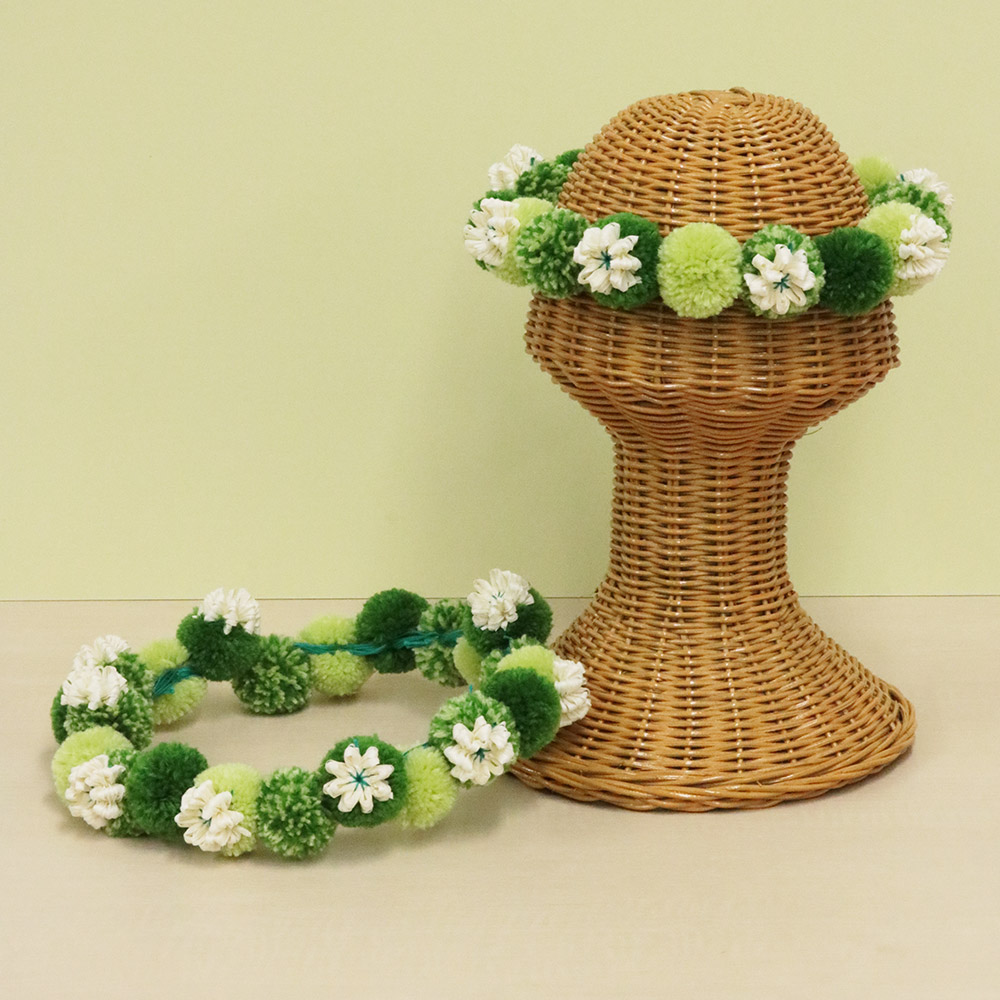 毛糸のカラフルお花〜春にピッタリの製作遊び〜保育と遊びのプラットフォーム ほいくる