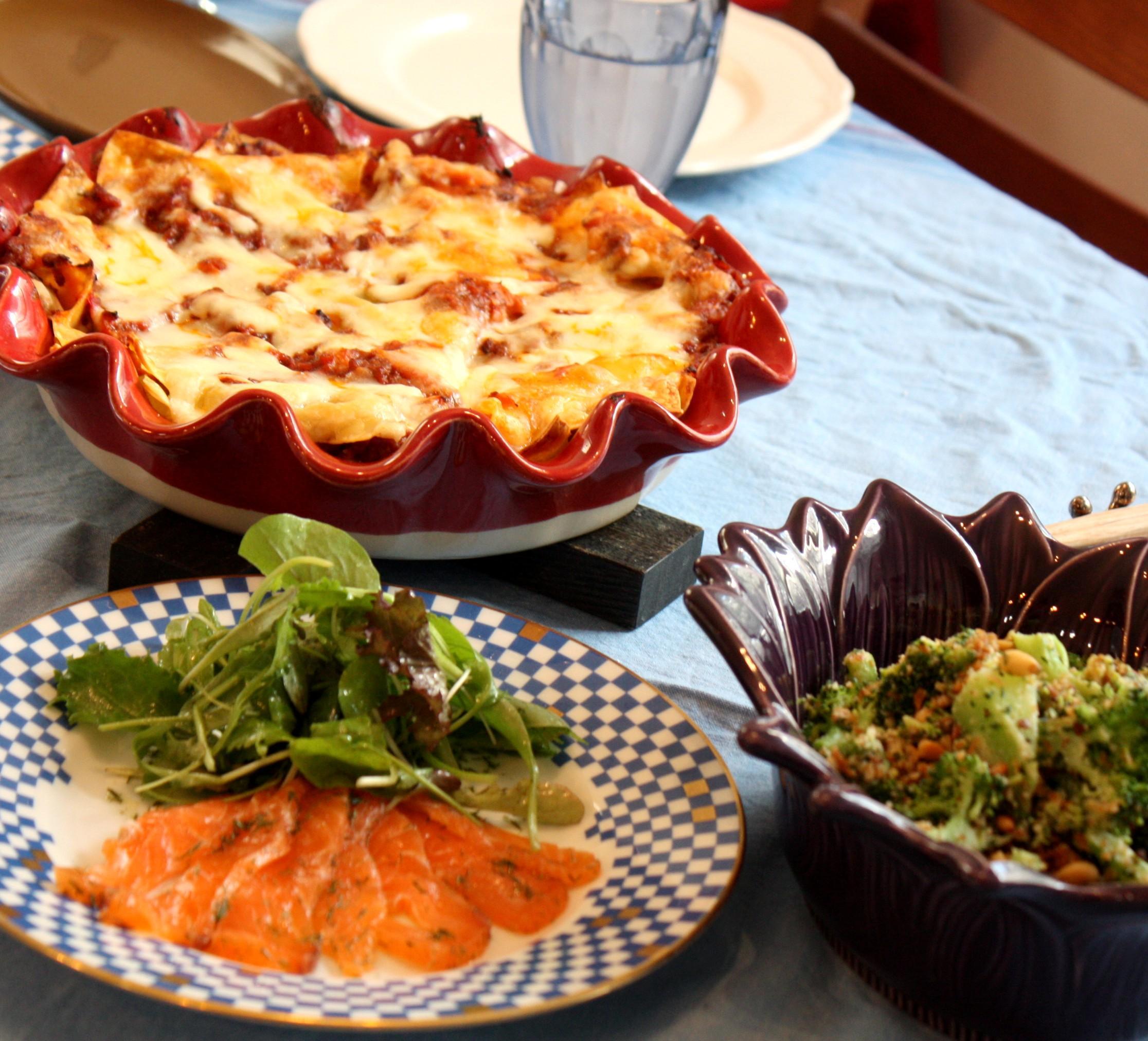 クリスマス2024 食卓を豪華に！クリスマスを盛り上げる人気レシピ - E・レシピ