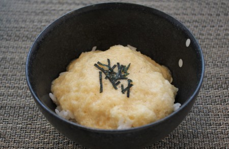 ニンニクとショウガのとろろご飯 火を使わない混ぜるだけ