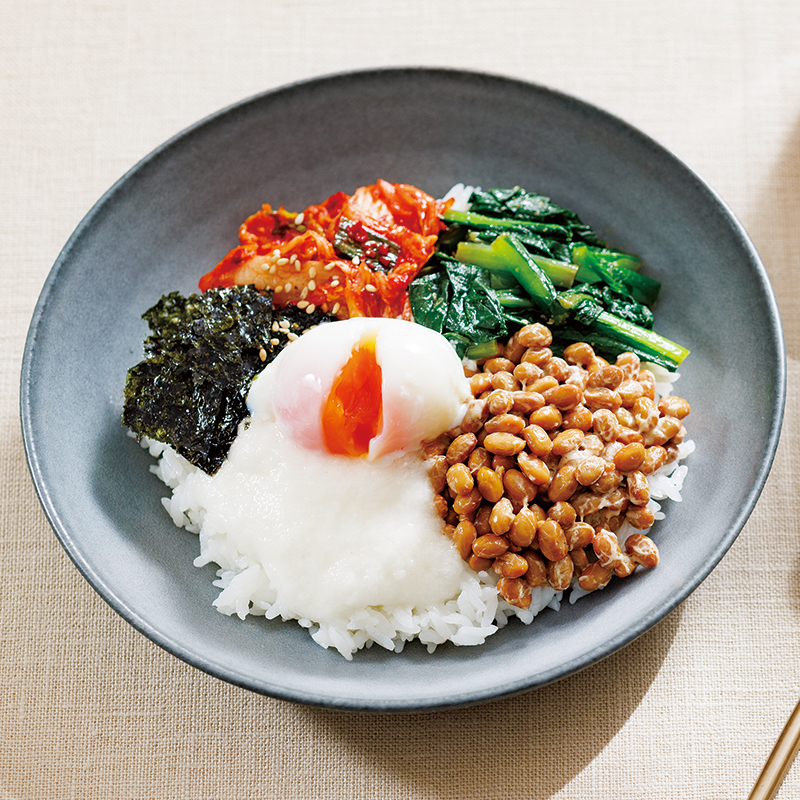 温泉卵＆キムチ＆納豆は相性抜群！温玉キムチ納豆