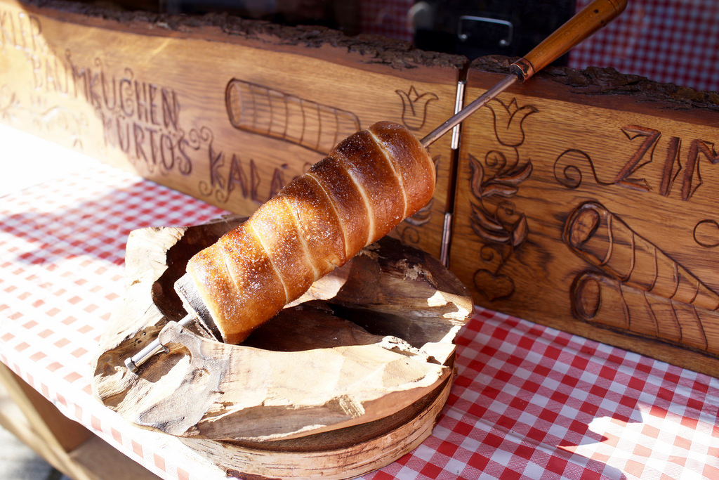 冬のキャンプ飯は「おでん」が最強！ 下ごしらえの方法やおすすめの具材などキャンプでおでん鍋を作るコツを紹介 - ハピキャンキャンプ ・アウトドア情報メディア