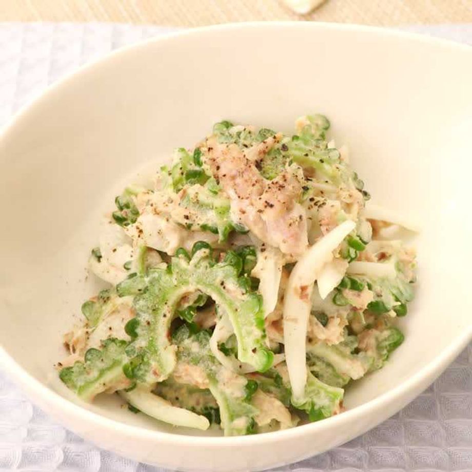 子供も食べられる！ゴーヤの下処理法と人気レシピ3選 - macaroni