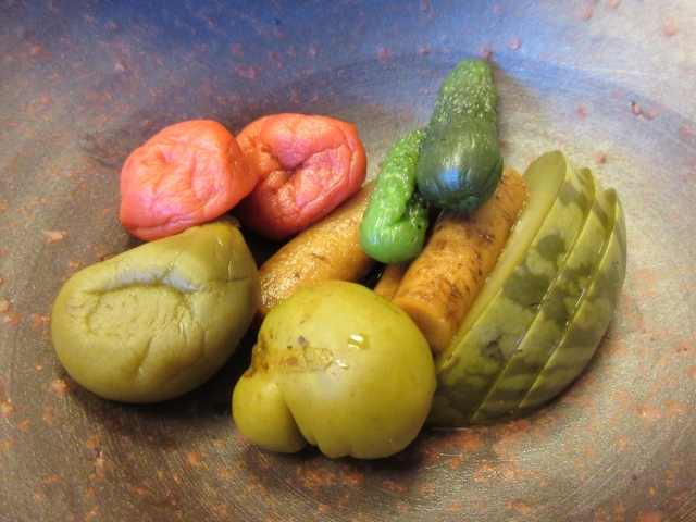 スイカの皮は捨てないで！中華風お漬物♪ by トイロ＊クックパッド簡単おいしいみんなのレシピが392万品