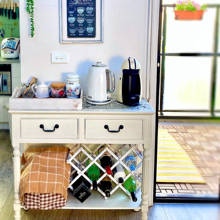 自宅にカフェコーナーを作れるインテリア実例集。ホッとできるおしゃれな部屋作りfolk