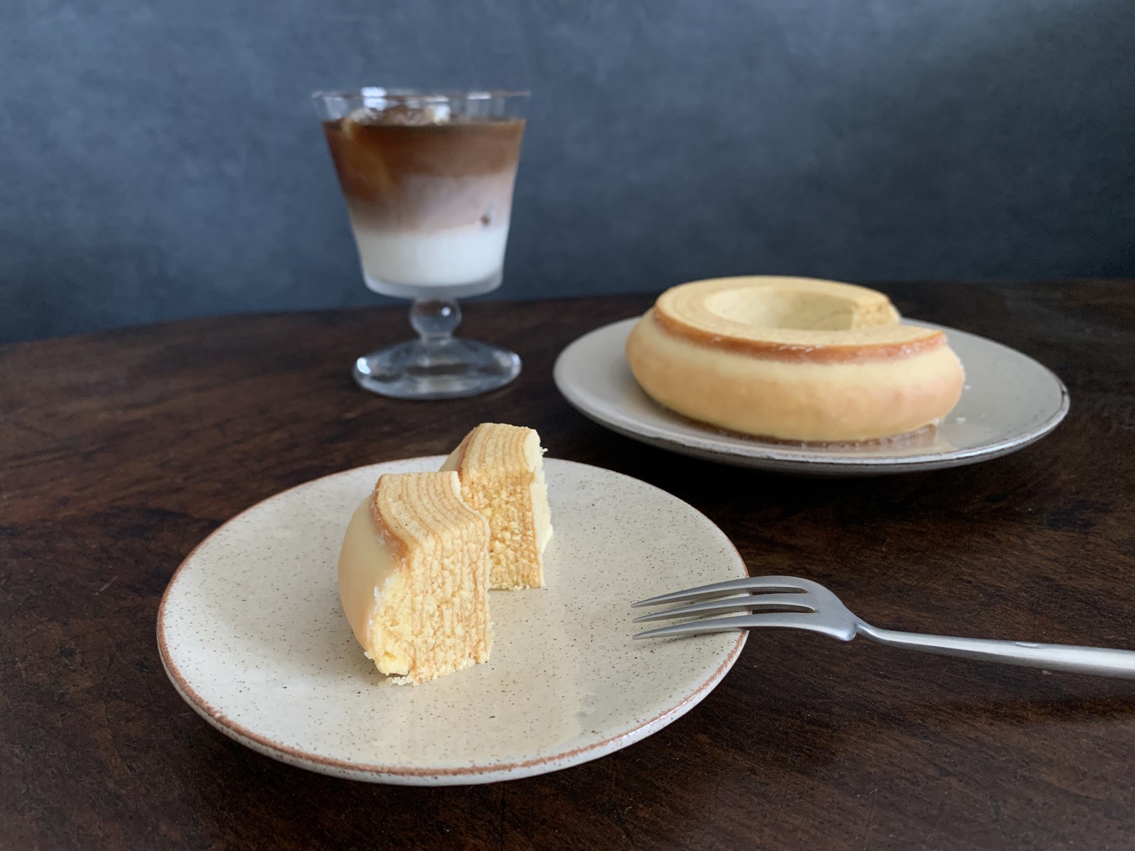 ドイツの老舗「ホレンディッシェ・カカオシュトゥーべ」のバウムクーヘンを食べた感想！ゆるふわ秘書の旅行&グルメブログ