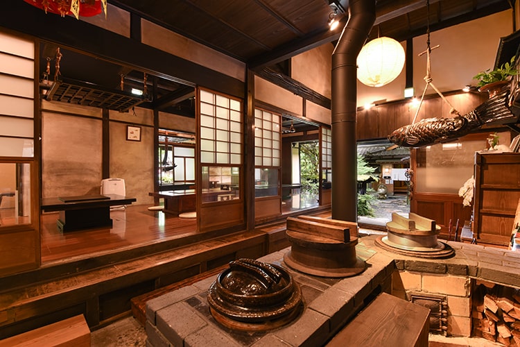 貴船ひろ文へ川床ランチに行って来た！流しそうめんも楽しめるよ！Something Plus