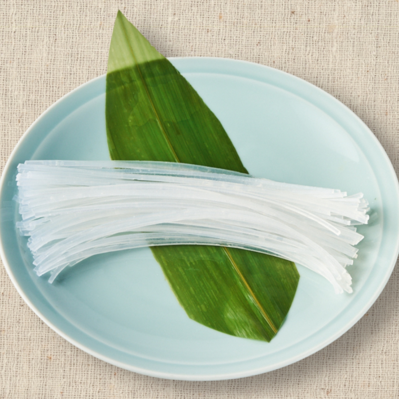 のどごしのよいくずきりサラダ