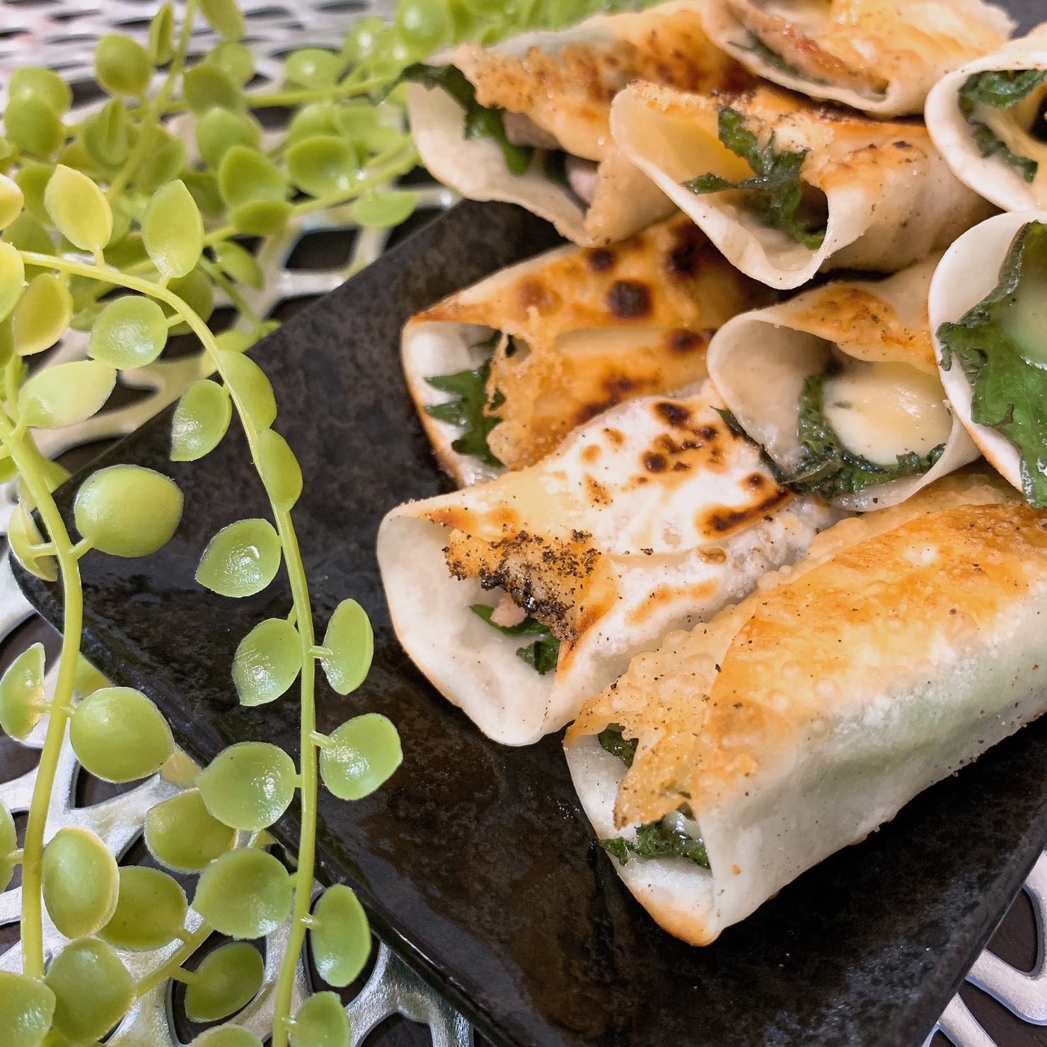 家事ヤロウ SNSで話題沸騰！！簡単巻くだけ☆『大葉豚肉巻き』 写真付きレシピおゆき鳥の巣