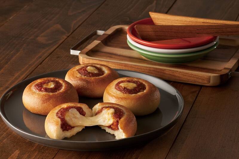 Amazon.co.jp: 冷凍食品 ピザトースト 5枚入 総菜パン トースト ピザ クラウン・フーヅ : 食品・飲料・お酒