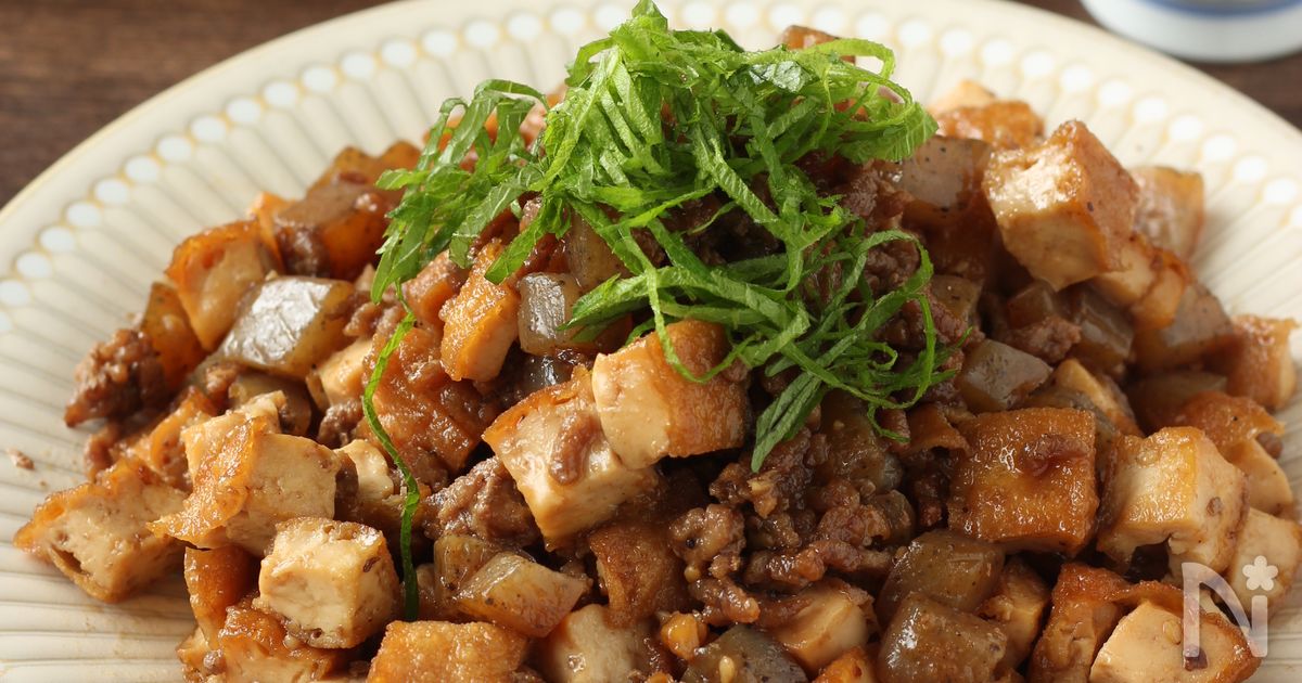 こんにゃくと厚揚げ こってり♡甘辛すき焼き風