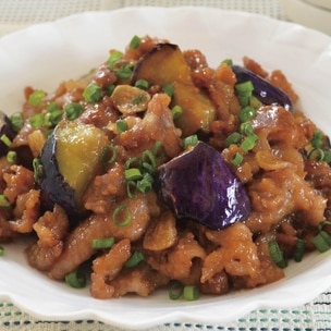 とろっとガッツリ肉もやし