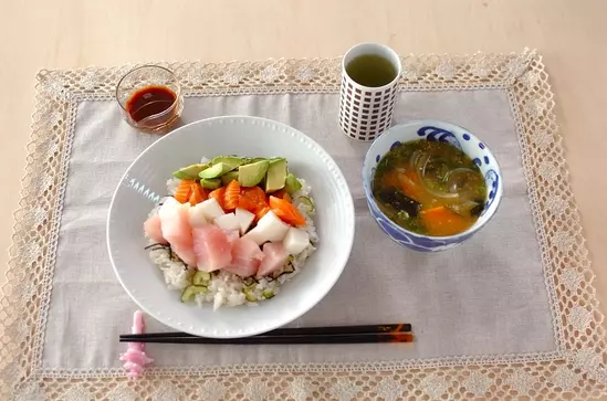 マグロの刺身定食今日の献立豆腐- 豆腐日記 毎日豆腐食べてます- Bloguru