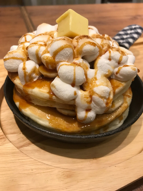 難波のカフェ20選！女子会からデートまでおすすめを紹介食べログまとめ