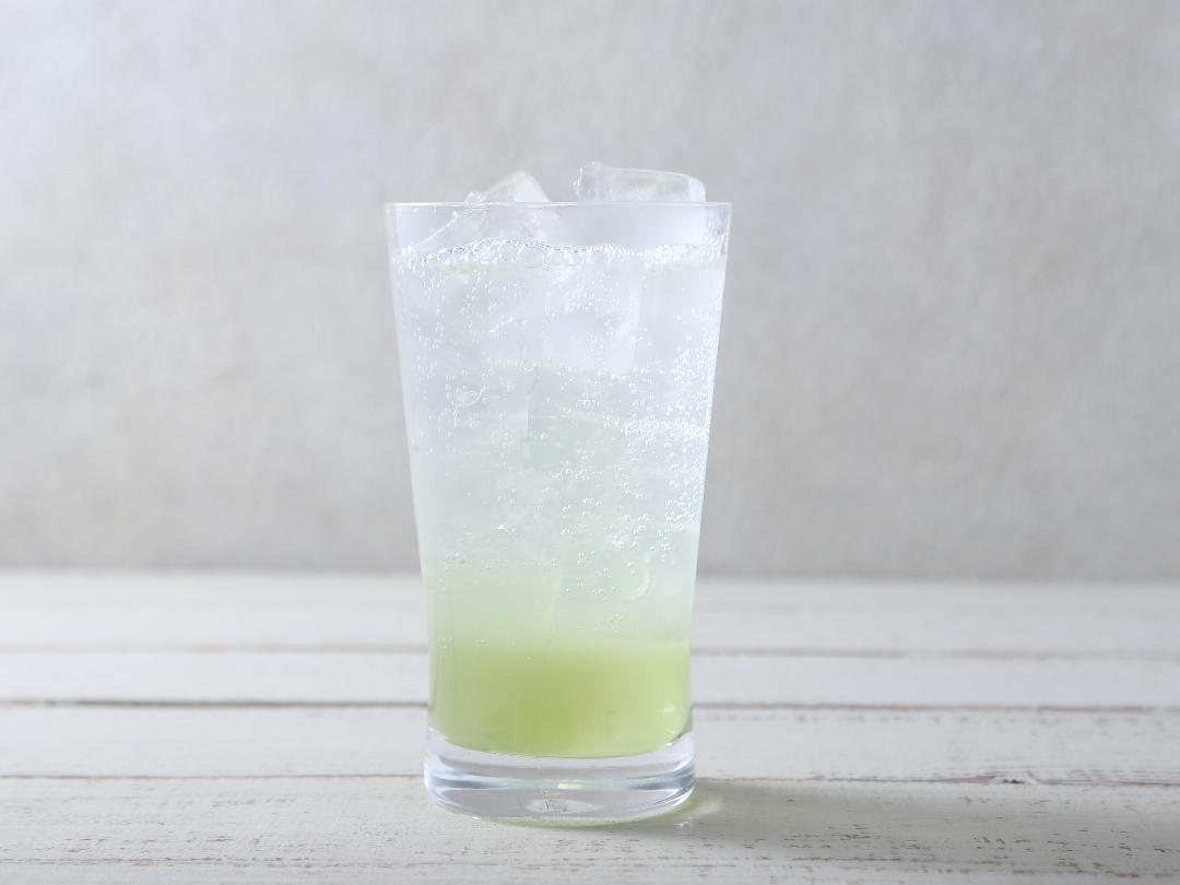 コンビニで作れるメロンクリームソーダの作り方TikTok