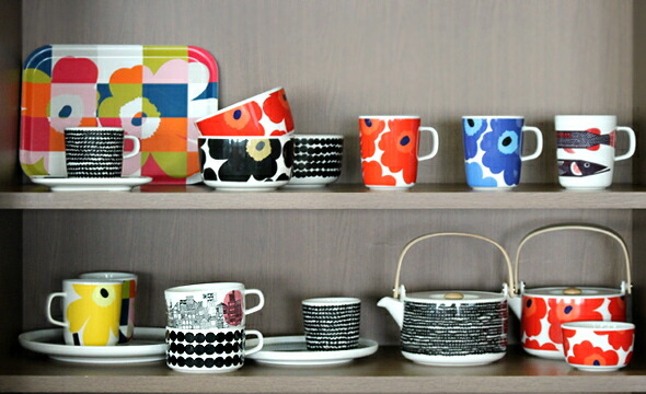 未使用 マリメッコ 北欧 陶器 marimekko クーシコッサ カップ プレート ゴールド Kuusikossa