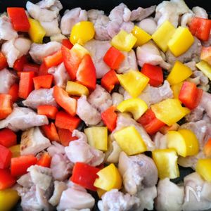 シーフードの手ぶらでパエリア&BONITO特製味付きラムチョップ4本セット茨城