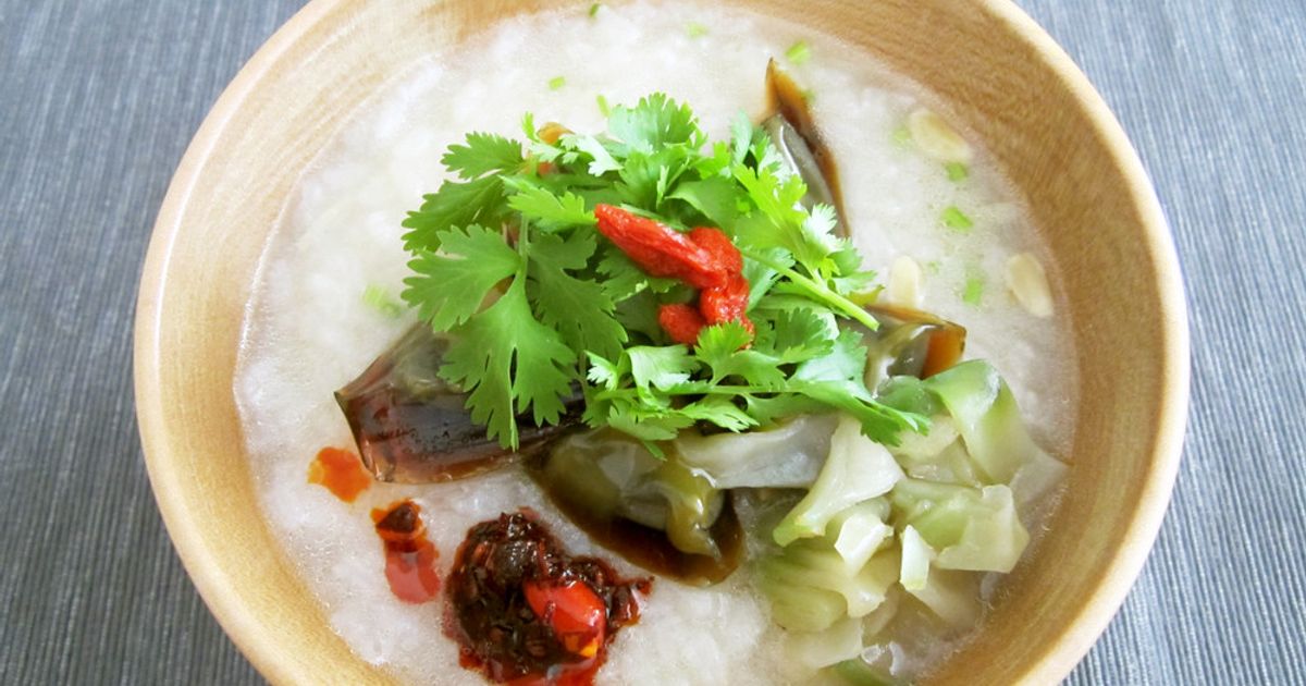 白味噌仕立ての雑煮からし酢みその藤商店