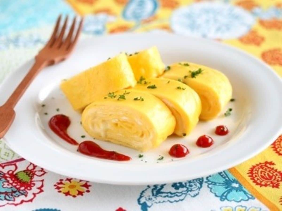 のりとチーズのくるりん卵焼き