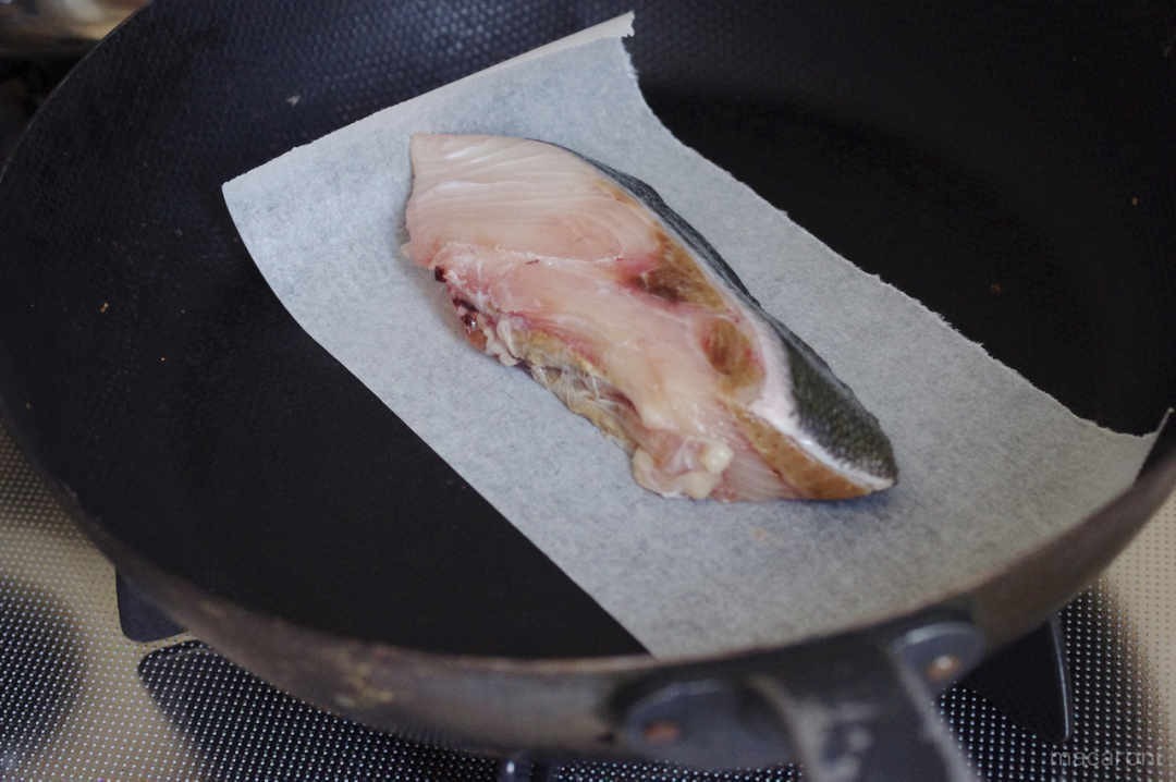 プロが教える鮭の塩焼き！下ごしらえのコツ下ごしらえ.com