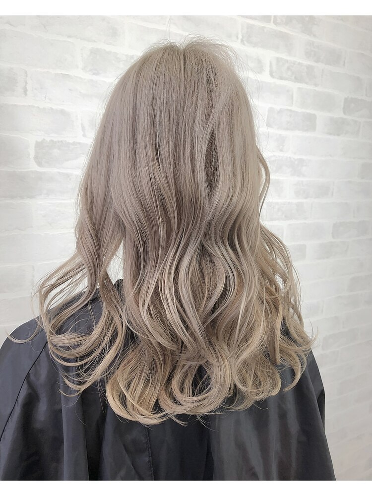 ブリーチ回数がわかる！要チェック人気のミルクティーカラー１３選