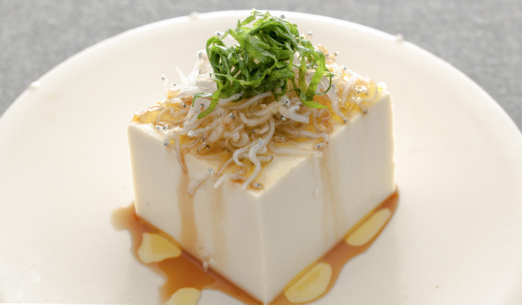 かまぼこに合うオリーブオイル”をテーマに開発。素材の味を引き立てるエキストラバージンオリーブオイル 『THE OLIVE OIL』新発売鈴廣イベント情報 見どころ・イベント 小田原、箱根にいくなら鈴廣かまぼこの里へ