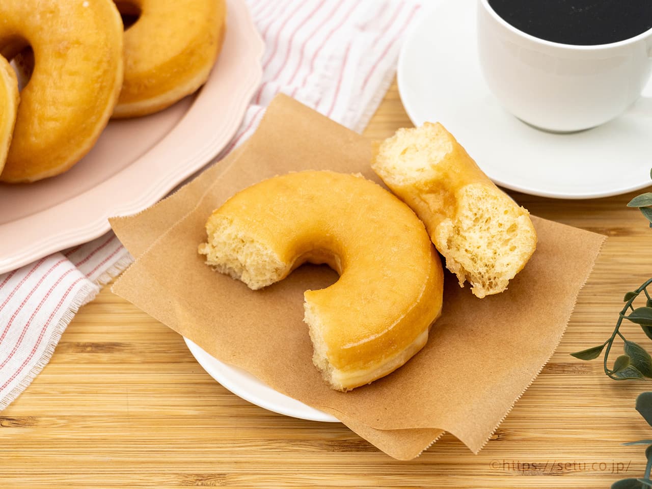 ミニサイズが可愛い！コストコのドーナツ「ミニクロドット」を実食レポaumo アウモ