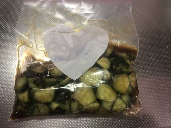 キュウリのにんにくポン酢漬け料理研究家リュウジのバズレシピさんのレシピ書き起こしTubeRecipe