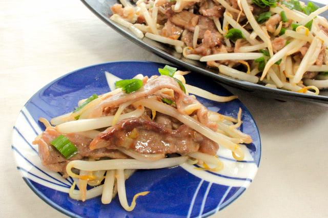 10分ちょっとで完成！牛肉と玉ねぎのオイスターソース炒め