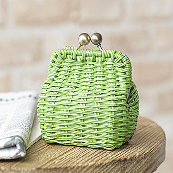 かごバッグや小物を手作り！「クラフトバンド」の編み方＆作品集キナリノ